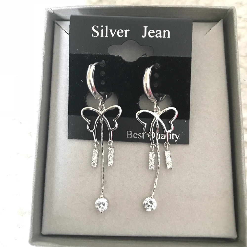 Silver earring W Rhinestone